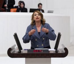 KARA: “HARİTADAKİ ÇİZGİ VEYA NOKTALAR BİZİM AKRABALARIMIZ”