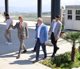 BAŞKAN ÖNTÜRK BÜYÜKELÇİ WİJNANDS’I AĞIRLADI